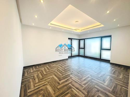 Modern Four Bedroom Floor Apartment For Rent in Funaitees