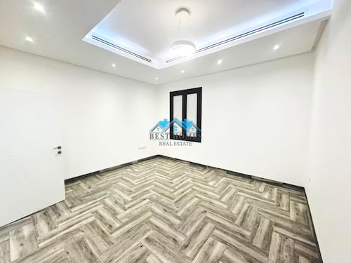 Modern Four Bedroom Floor Apartment For Rent in Funaitees