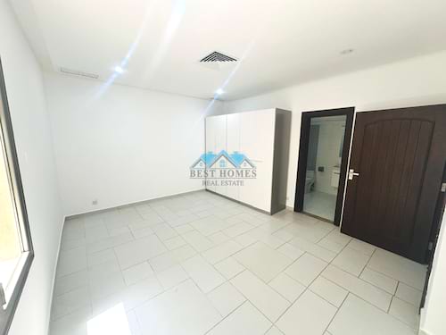Good Size 3 Bedrooms Apartment with Rooftop Pool in Salwa