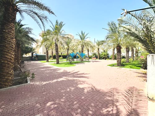 Modern 3 Bedrooms Apartment with Outdoor Area in Salwa