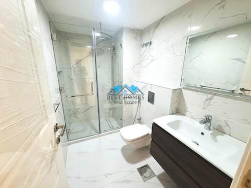 Modern 3 Bedrooms Apartment with Outdoor Area in Salwa