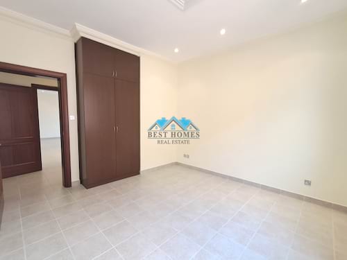 Spacious 3 Bedrooms Apartment in Jabriya