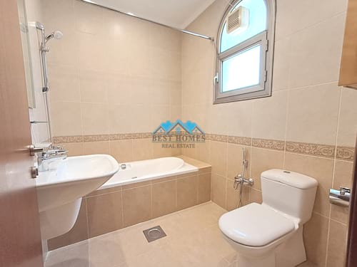 Spacious 3 Bedrooms Apartment in Jabriya