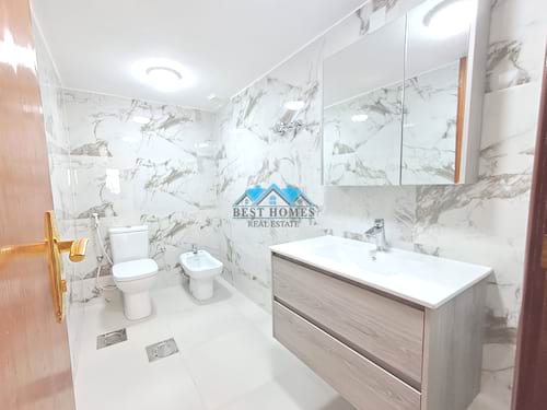 3 Bedrooms Apartment with Pool in Salwa