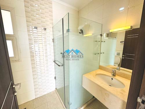Seaview Three-Bedrooms Apartment with a Balcony in Ras Al Salmiya