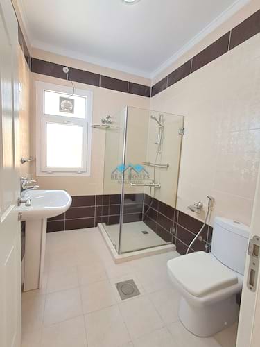Nice and Spacious 4 Bedrooms Floor in Bayan