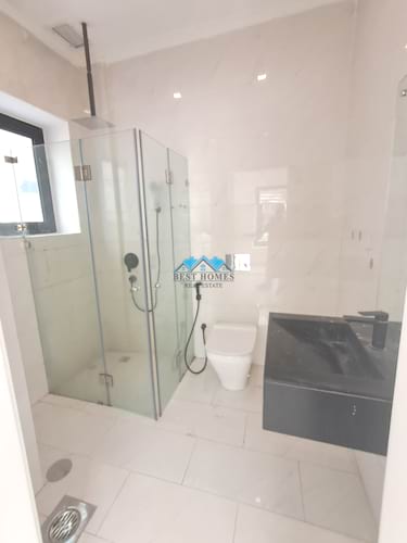 Stylish 3 Bedrooms Ground Floor Apartment with Private Entrance in Shuhada