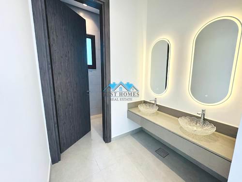 VVIP Luxury Four Master Bedrooms Villa with Private Pool in Mesilla