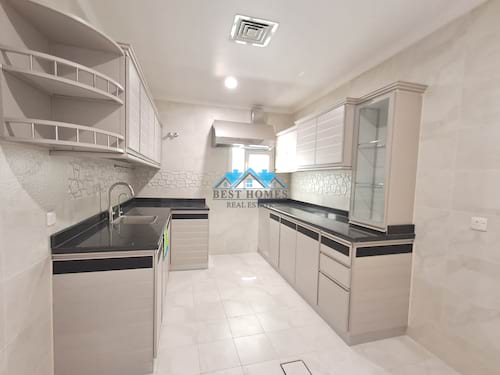 Three Bedrooms Apartment in Rumaithiya