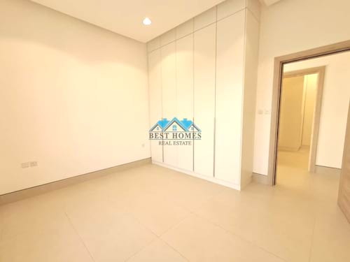 3 Bedrooms Apartment with Big Terrace in Sadeeq Area
