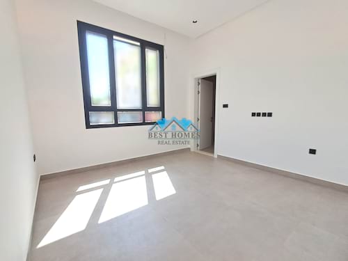 Nice & Modern 4 Bedrooms Ground Floor in Rumaithiya