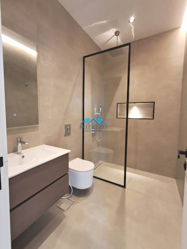 Nice & Modern 4 Bedrooms Ground Floor in Rumaithiya
