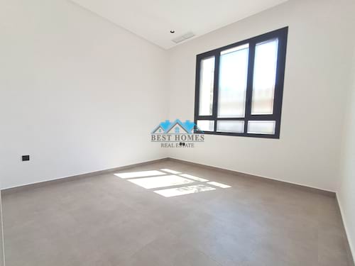 Nice & Modern 4 Bedrooms Ground Floor in Rumaithiya