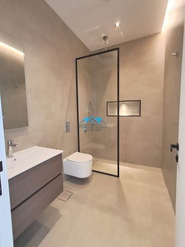 Nice & Modern 4 Bedrooms Ground Floor in Rumaithiya