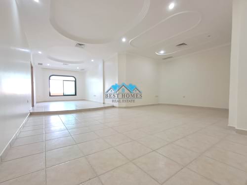 Nice and Spacious Three Bedrooms Apartment in Shaab