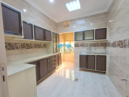 Nice and Spacious Three Bedrooms Apartment in Shaab