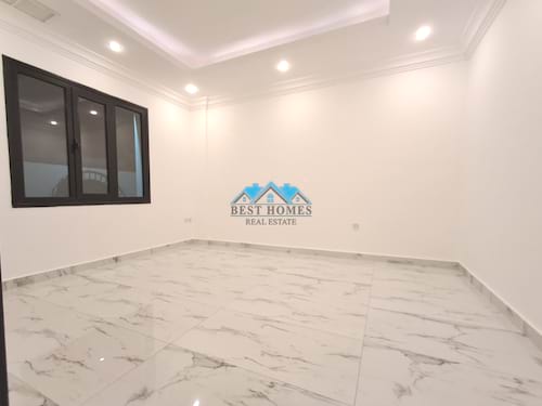 3 Bedrooms Apartment with Balcony in Rumaithiya