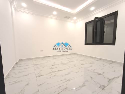 3 Bedrooms Apartment with Balcony in Rumaithiya
