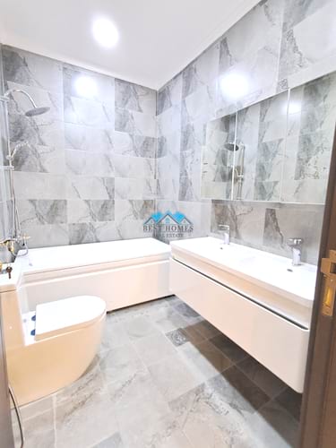 3 Bedrooms Apartment with Balcony in Rumaithiya