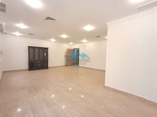 3 Bedrooms Apartment in Salwa