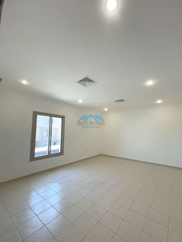 Spacious 4 Bedrooms Floor in Shuhada Area