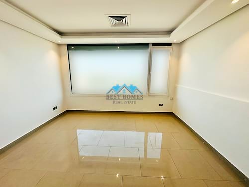 Spacious 4 Bedrooms penthouse Style Apartment in Rumaithiya