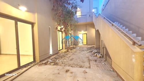 Nice 5 Bedrooms Villa with Garden Area in Abu Fatira