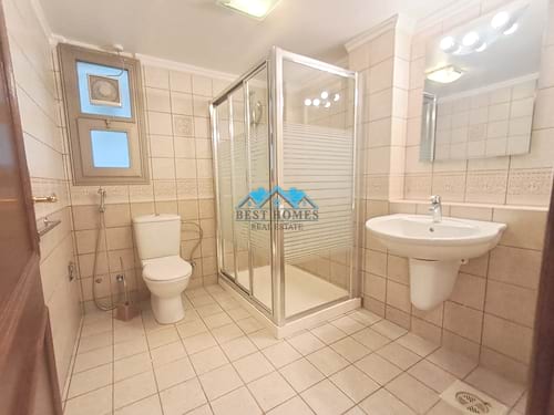 Luxury 3 Master Bedrooms Private Villa with Garden and Rooftop in Shuhada
