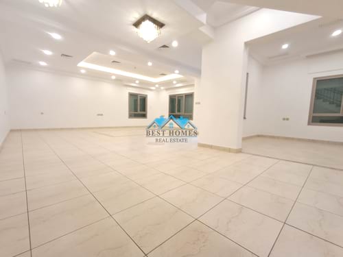 Luxury 3 Master Bedrooms Private Villa with Garden and Rooftop in Shuhada