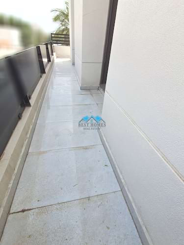 Modern 3 Bedrooms Apartment with Balcony in Mishref