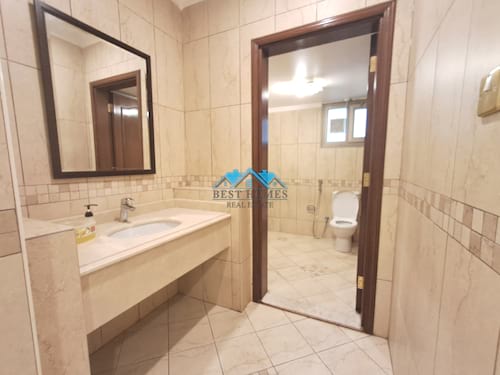 Luxury 3 Master Bedrooms Private Villa with Garden and Rooftop in Shuhada