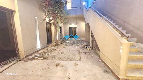 Nice 5 Bedrooms Villa with Garden Area in Abu Fatira