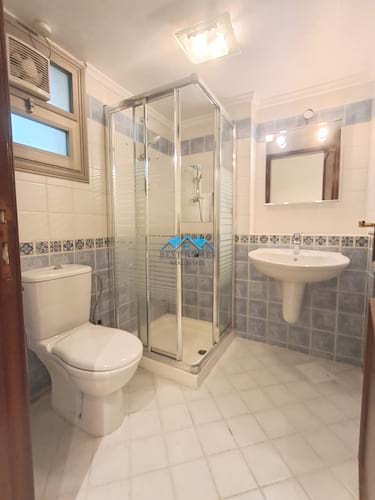 Luxury 3 Master Bedrooms Private Villa with Garden and Rooftop in Shuhada