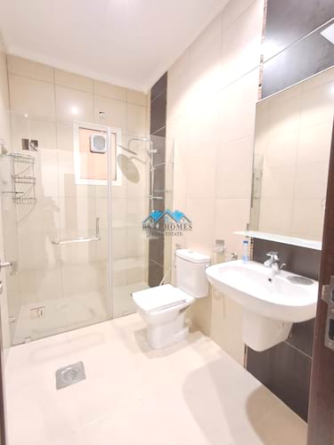 Modern 3 Bedroom Ground Floor Apartment with Private Entrance in Jabriya