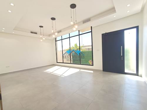 Ground Floor Duplex with Private Garden Area in Zahra