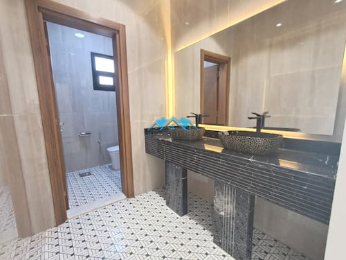 Ground Floor Duplex with Private Garden Area in Zahra