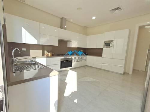 Modern Luxury 5 Master Bedrooms Villa with Private Pool in Shuwaikh