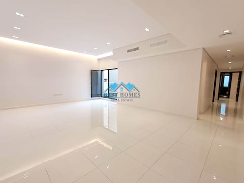 Nice 4 Bedrooms Floor in Shuhada