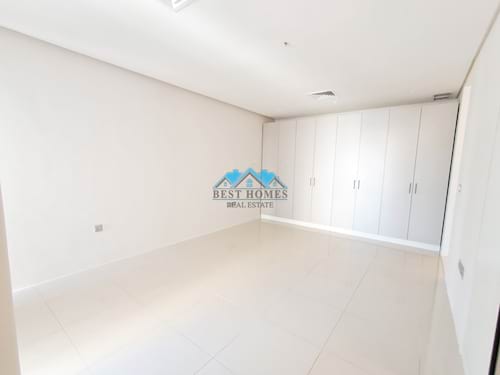 Modern 4 Bedrooms Duplex Villa with Private Pool in Salwa