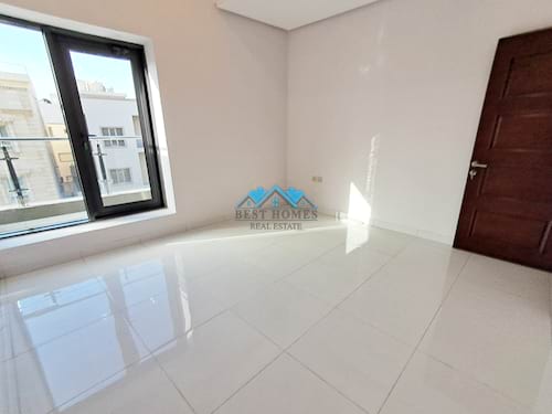 Nice 4 Bedrooms Floor in Shuhada