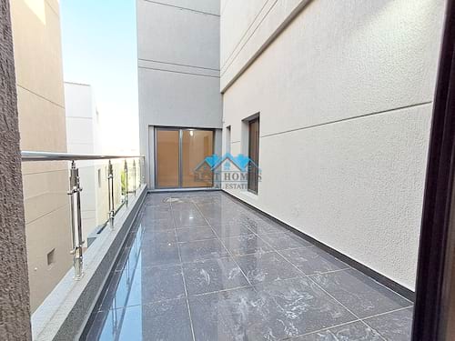 Nice 4 Bedrooms Floor in Shuhada