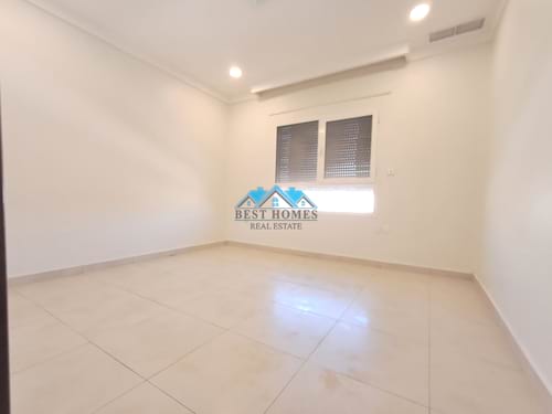 Spacious 4 Bedrooms Floor in Salam Area