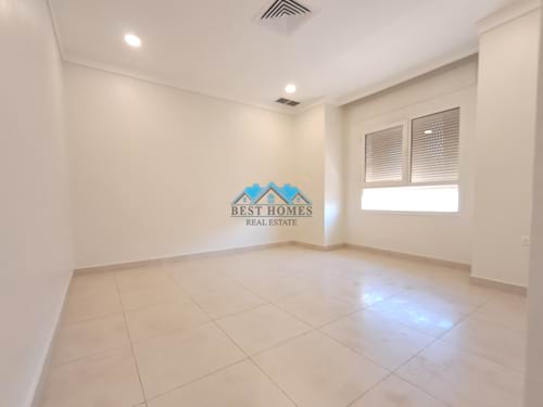 Spacious 4 Bedrooms Floor in Salam Area