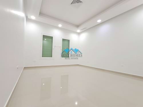 Nice and Spacious 4 Bedrooms Floor in Rumaithiya