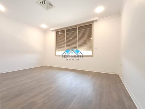 Elegant 4 Bedrooms Floor For Family In Sadeeq