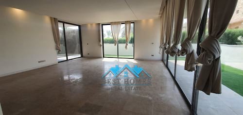 Luxurious 4 Master Bedroom Villa in West Mishref