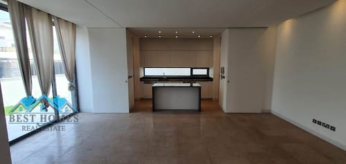 Luxurious 4 Master Bedroom Villa in West Mishref