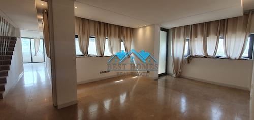 Luxurious 4 Master Bedroom Villa in West Mishref