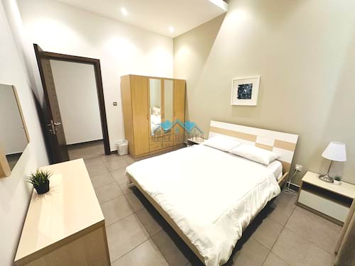 Three Bedrooms Full Furnished Apartment in Salwa