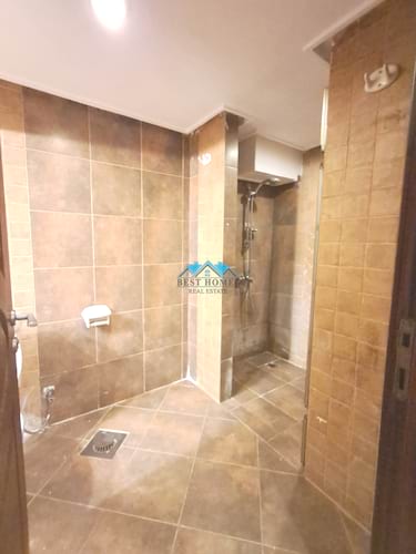 Spacious 5 Bedrooms Duplex Apartment Near Public Park in Rumaithiya